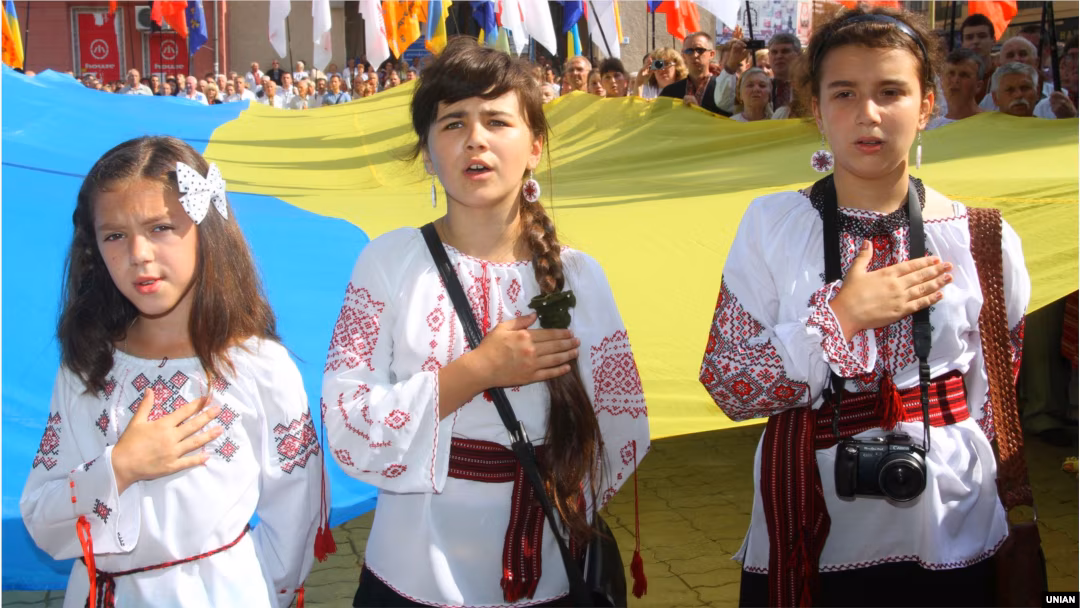 Що означає бути громадянином України