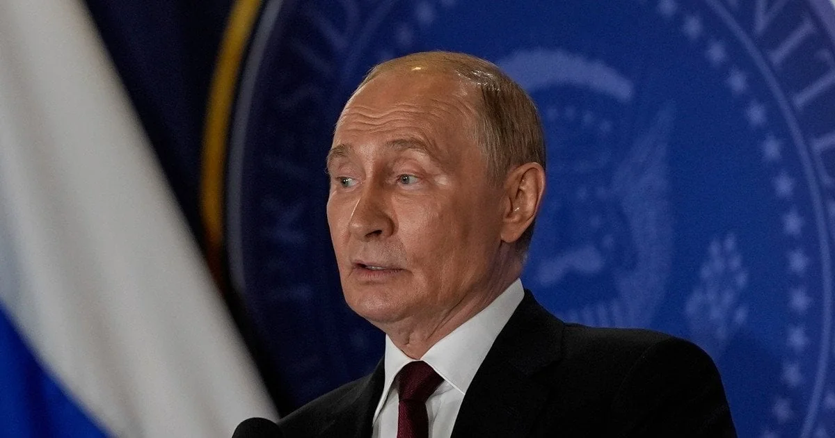 Владимир Путин выступает с требованиями Кремля по выводу ВСУ с Донбасса