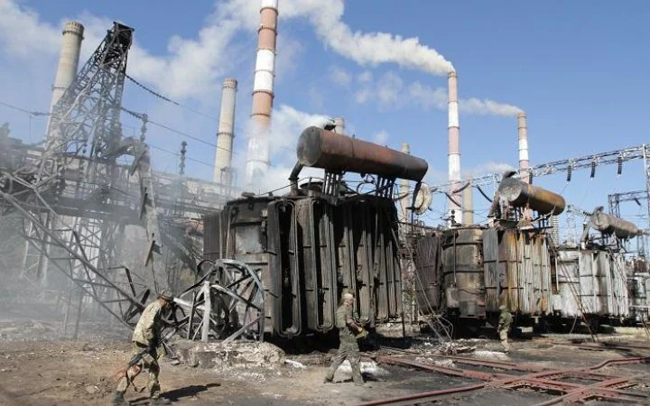 Зруйновані трансформатори енергетичної інфраструктури Харківщини після обстрілів РФ