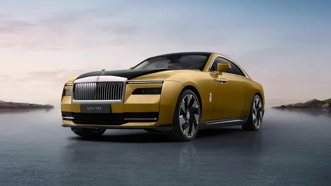 Rolls-Royce преміум-класу, що підпадає під податок на розкіш 2026 року