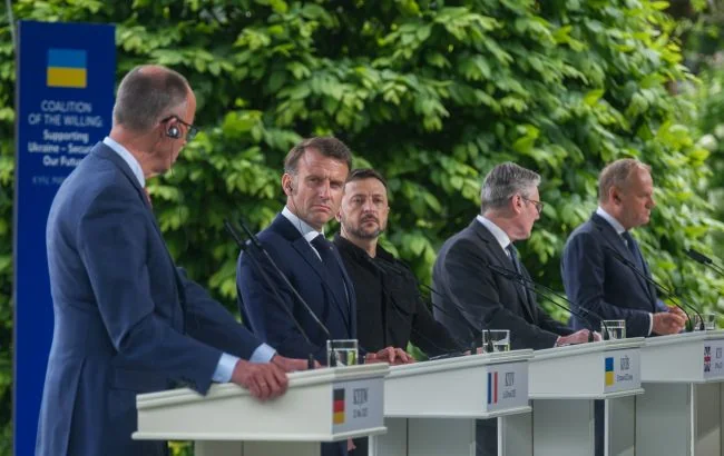 Зеленський, Макрон, Шольц і Путін на переговорах щодо гарантій безпеки України