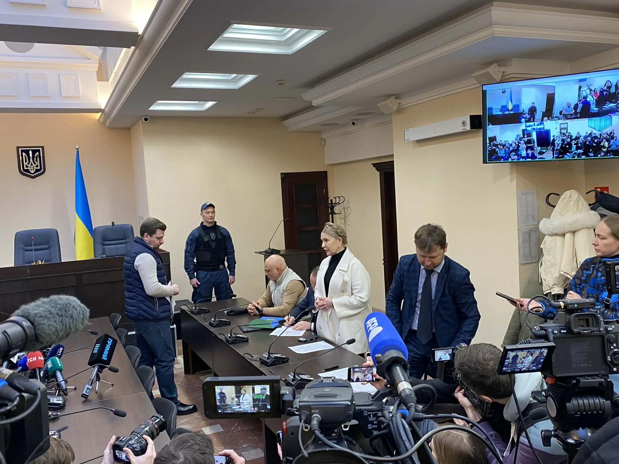 Суд у Львові обирає запобіжний захід підозрюваній Ірині Саветіній у теракті