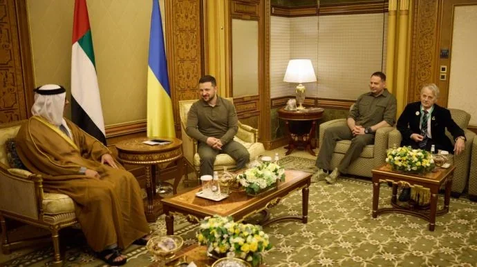 Президент Зеленський на переговорах в ОАЕ щодо термінів миру