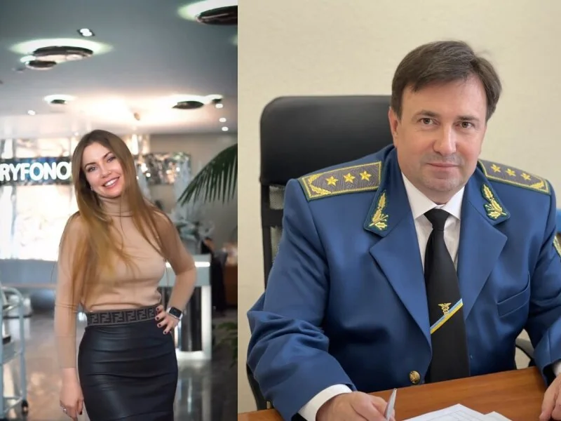 Чиновник РФ у формі та продавчиня МТС скуповують максофони через страх ФСБ