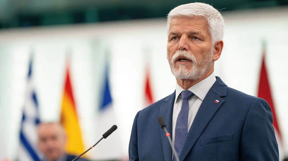 Президент Чехії Петр Павел виступає на саміті НАТО в Анкарі