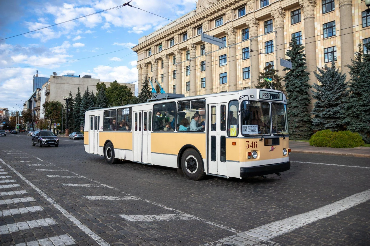 48 автобус Харьков полный ход по маршруту Северной Салтовки AB36