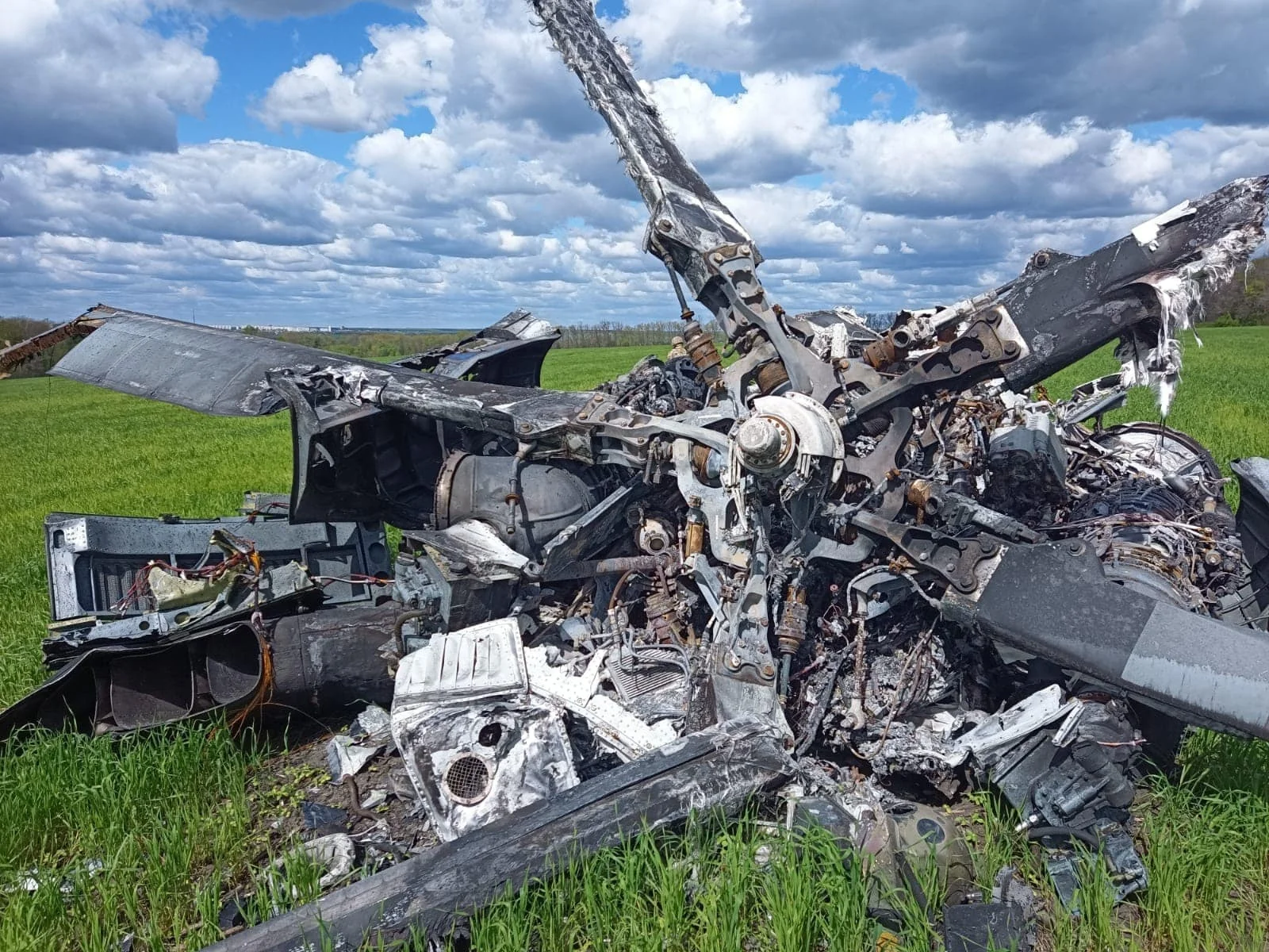Знищений Мі-28 у Бєлгородській області після удару дронів ЗСУ