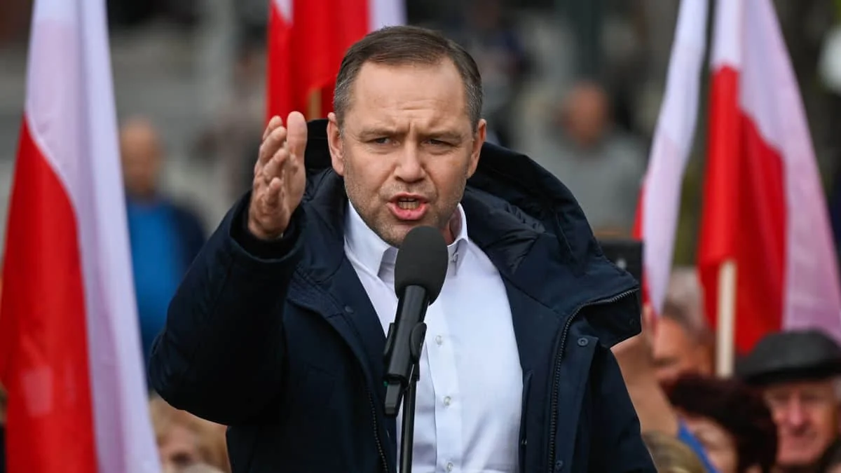 Кароль Навроцький виступає проти розсекречення польської допомоги Україні