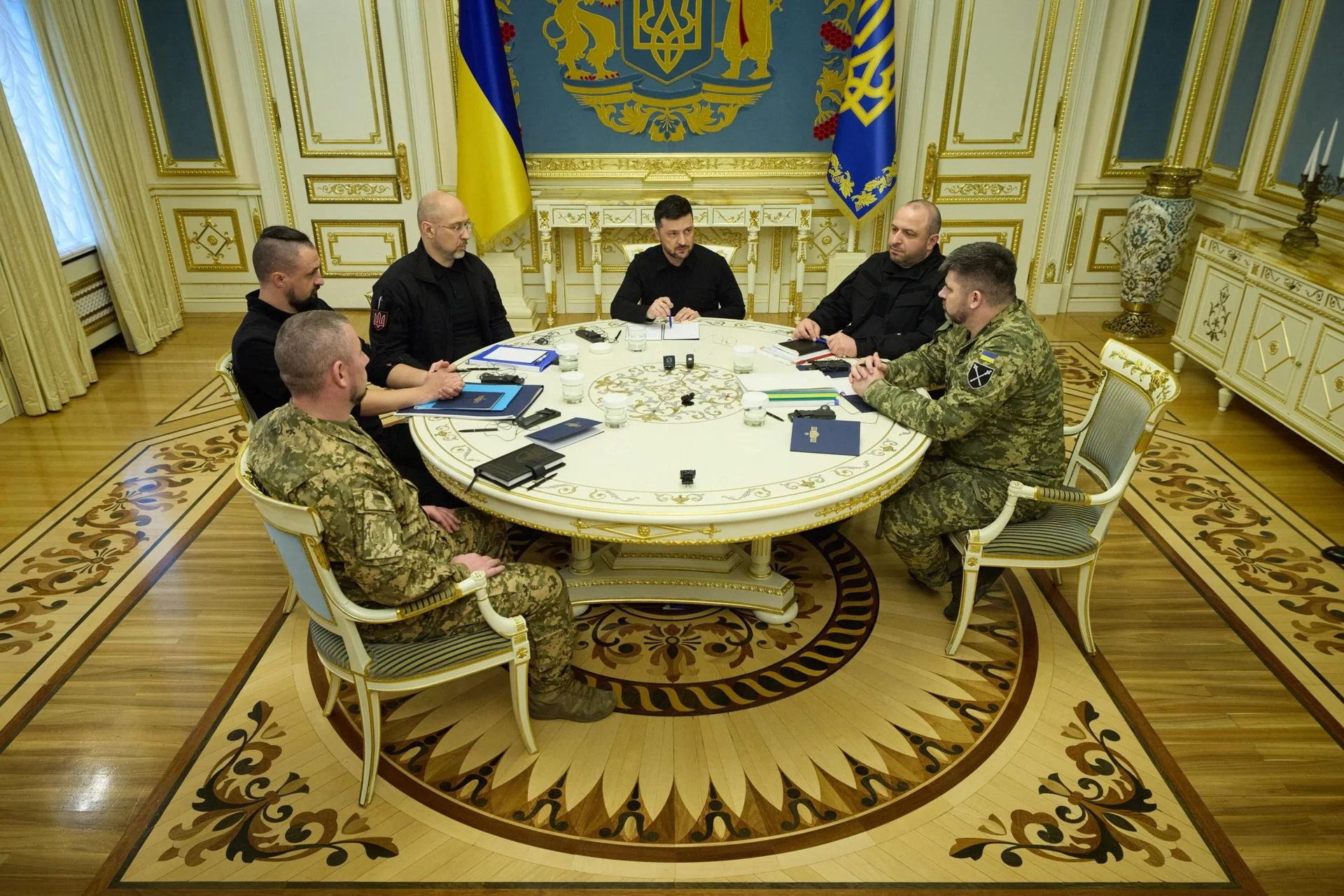 Військові керівники ЗСУ на нараді щодо створення командування сил Deep Strike